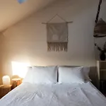 White Loft Riga In City Center With 2 King Size Beds