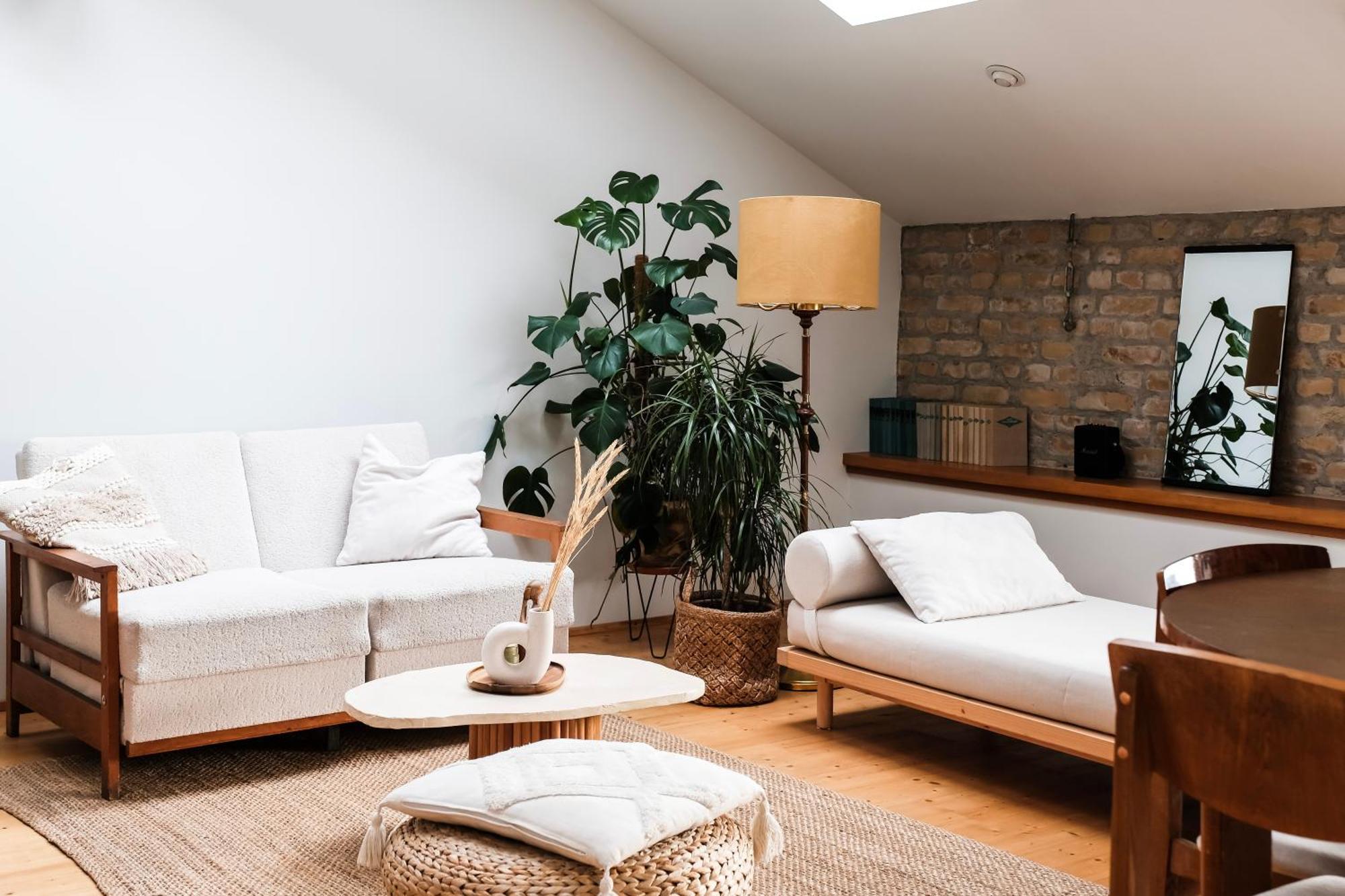 White Loft In Center With 2 King Size Beds Appartement