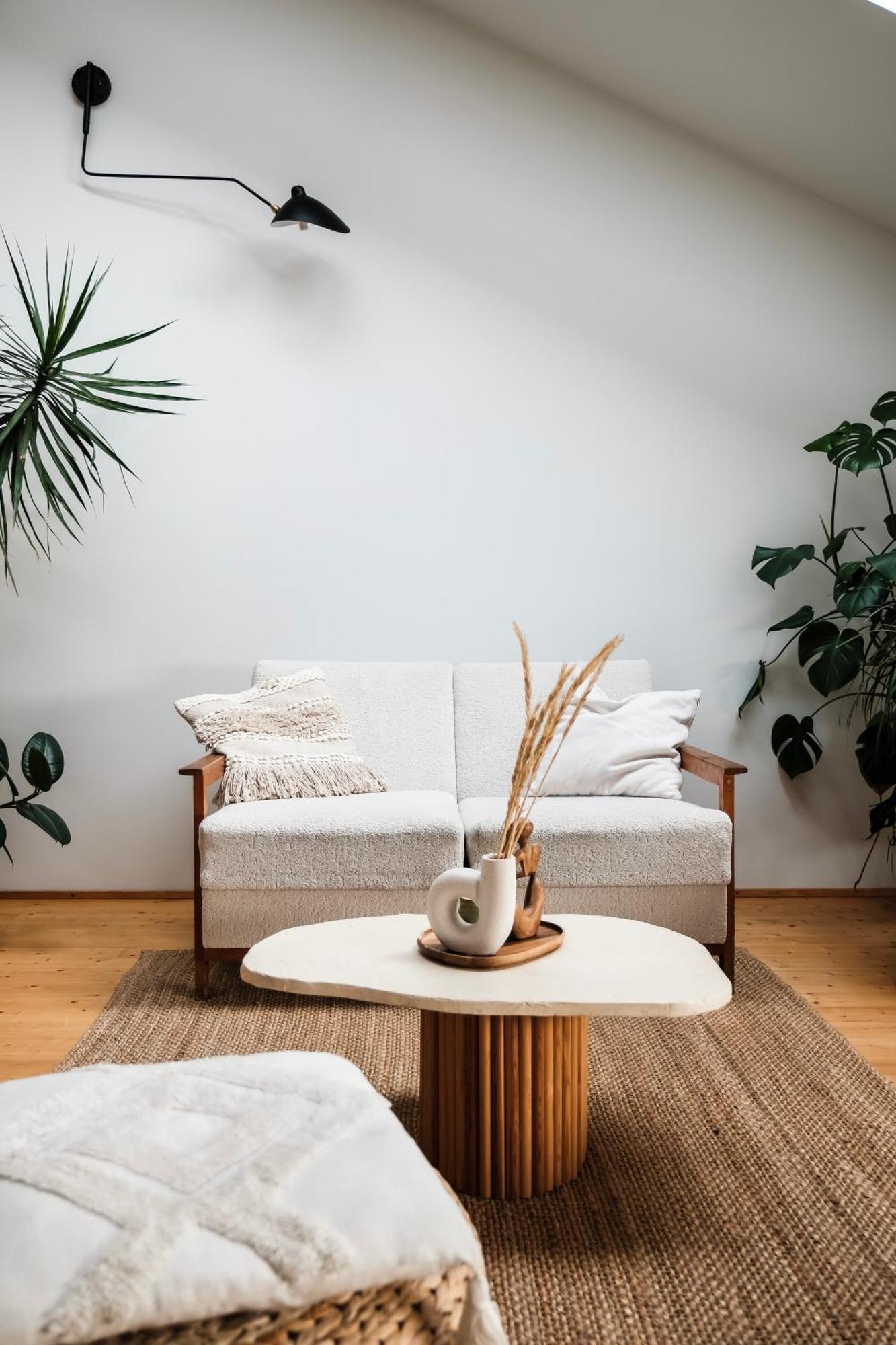 White Loft In Center With 2 King Size Beds Appartement Riga