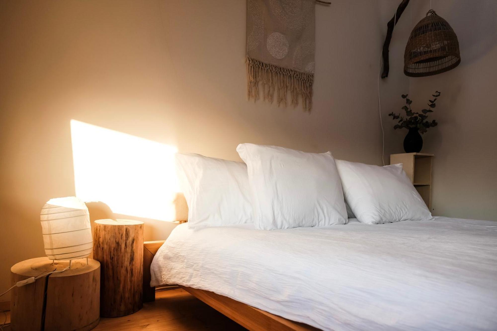 White Loft In Center With 2 King Size Beds Appartement *